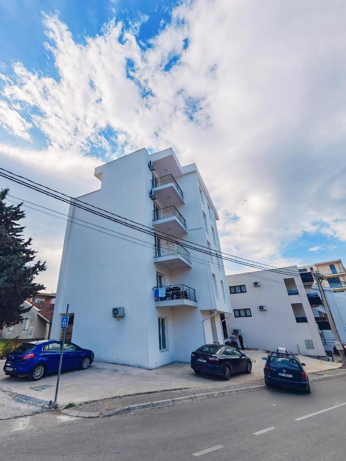 Mialex Apartments ドプラー・ヴォダ エクステリア 写真